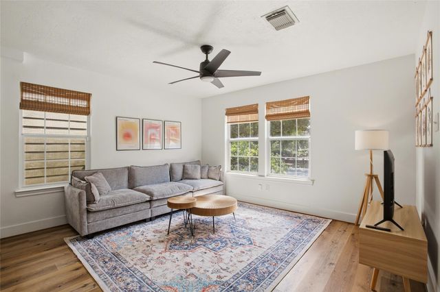 1206 Cleveland Street, Houston, TX 77019