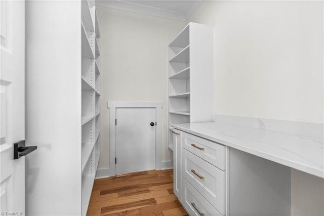 3799 Peony Way, Clemmons, NC 27012