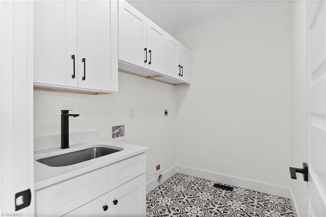 3799 Peony Way, Clemmons, NC 27012