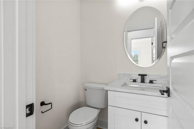 3799 Peony Way, Clemmons, NC 27012