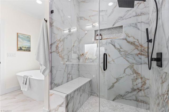 3799 Peony Way, Clemmons, NC 27012