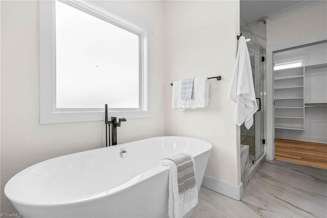 3799 Peony Way, Clemmons, NC 27012