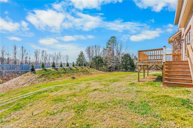 3799 Peony Way, Clemmons, NC 27012