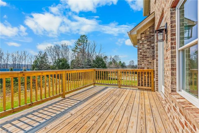 3799 Peony Way, Clemmons, NC 27012