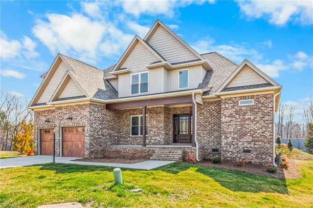 3799 Peony Way, Clemmons, NC 27012