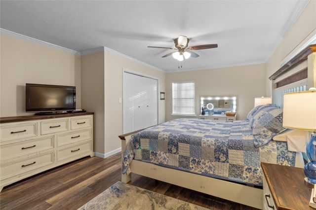 322 Parkside Drive, Zavalla, TX 75980