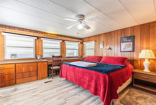 36946 GRACE AVENUE, Zephyrhills, FL 33542