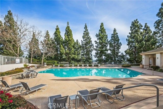 38 Red Bud, Aliso Viejo, CA 92656
