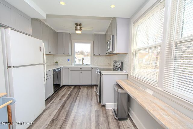 801 Algonquin Pkwy, Louisville, KY 40208