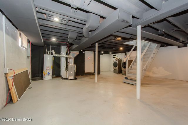 801 Algonquin Pkwy, Louisville, KY 40208