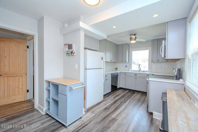 801 Algonquin Pkwy, Louisville, KY 40208