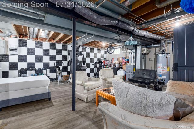 625 N Harvey Street, Westland, MI 48185