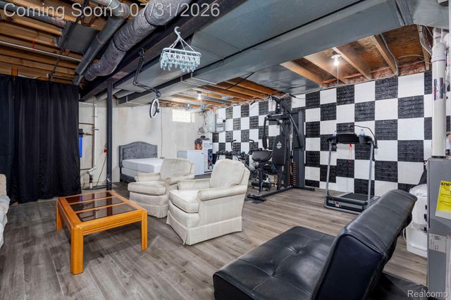 625 N Harvey Street, Westland, MI 48185