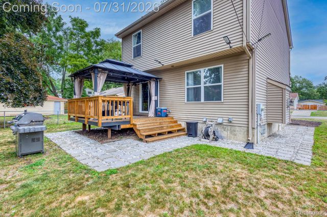 625 N Harvey Street, Westland, MI 48185