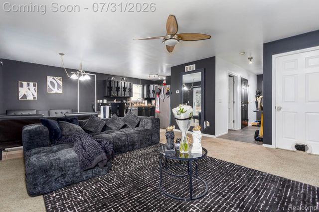 625 N Harvey Street, Westland, MI 48185