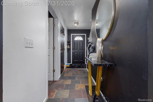 625 N Harvey Street, Westland, MI 48185