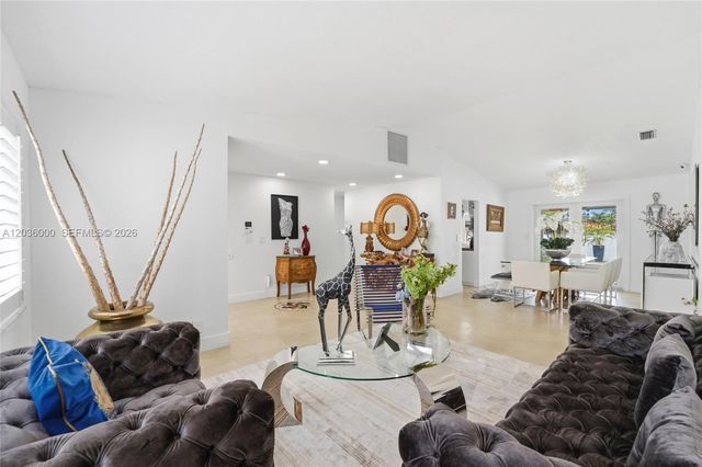 323 NW 136th Pl, Miami, FL 33182