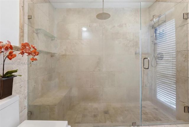 323 NW 136th Pl, Miami, FL 33182