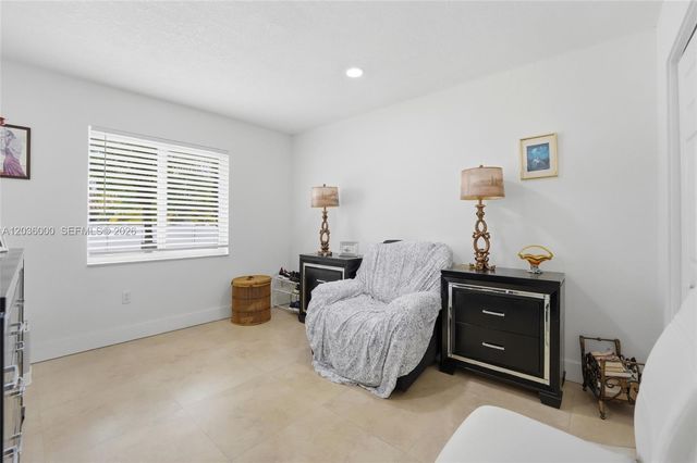 323 NW 136th Pl, Miami, FL 33182