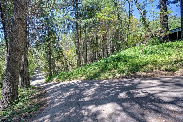 2585 Crystal Springs Rd, Camino, CA 95709