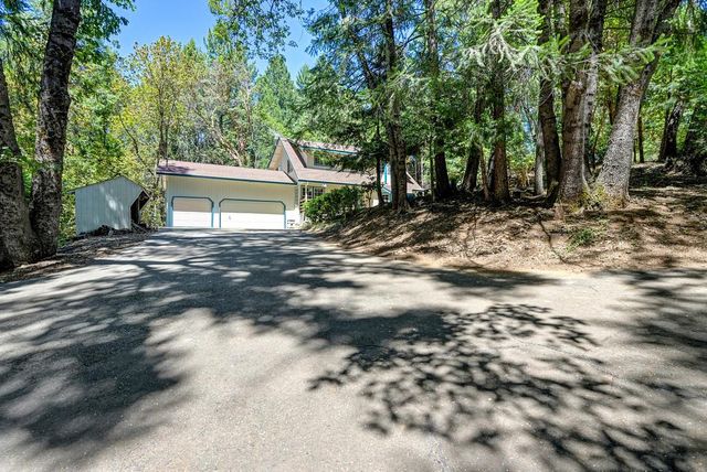 2585 Crystal Springs Rd, Camino, CA 95709