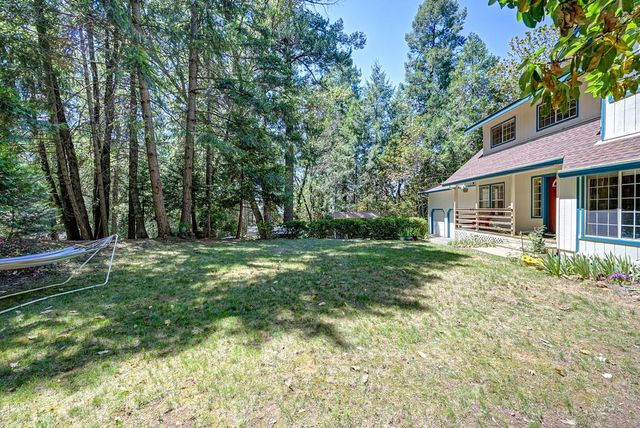 2585 Crystal Springs Rd, Camino, CA 95709