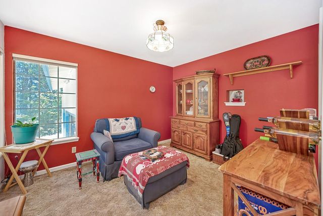2585 Crystal Springs Rd, Camino, CA 95709
