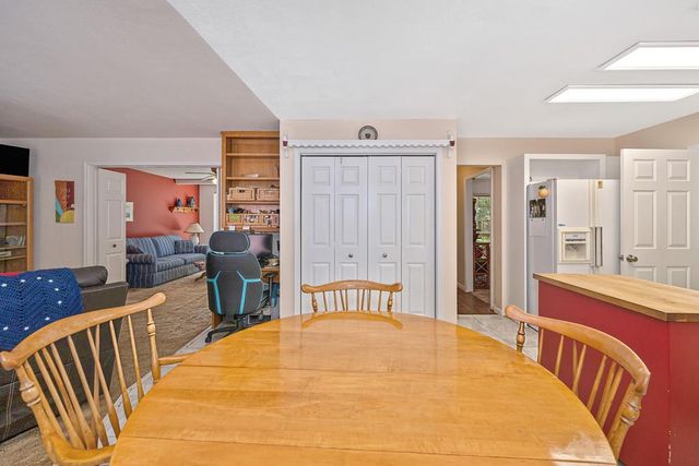 2585 Crystal Springs Rd, Camino, CA 95709