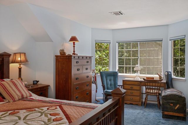 2585 Crystal Springs Rd, Camino, CA 95709