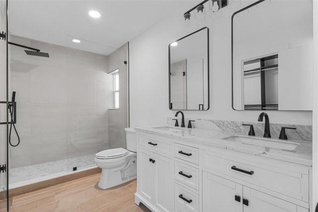 2830 NE 46th Street, Lighthouse Point, FL 33064