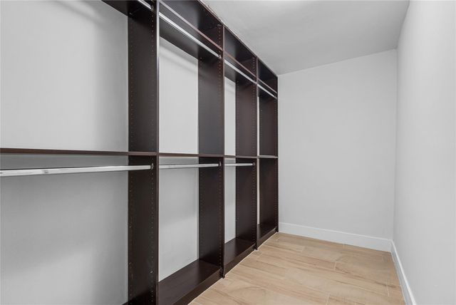 2830 NE 46th Street, Lighthouse Point, FL 33064