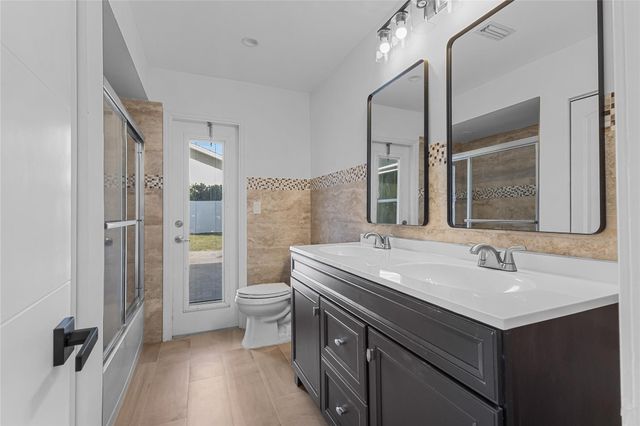 2830 NE 46th Street, Lighthouse Point, FL 33064