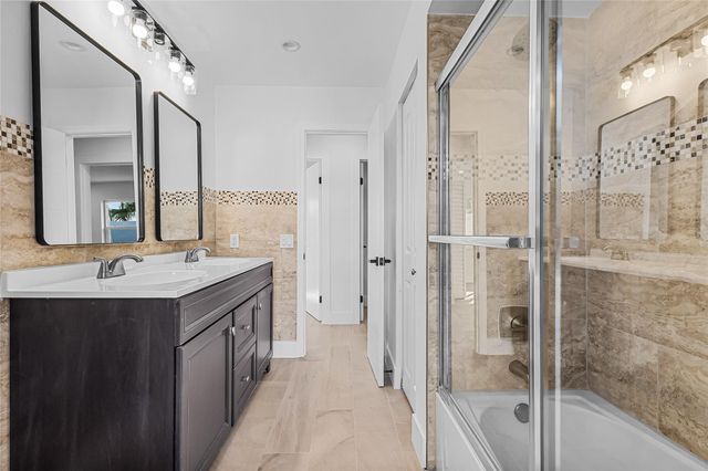 2830 NE 46th Street, Lighthouse Point, FL 33064