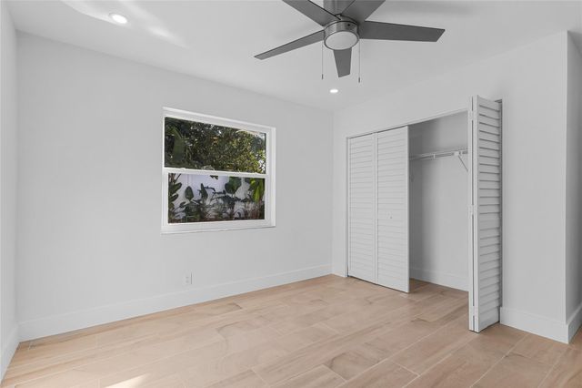 2830 NE 46th Street, Lighthouse Point, FL 33064