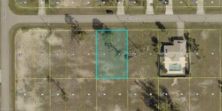 1622 SW 23rd ST, Cape Coral, FL 33991