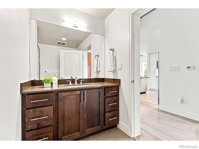 3401 Arapahoe Avenue 220, Boulder, CO 80303