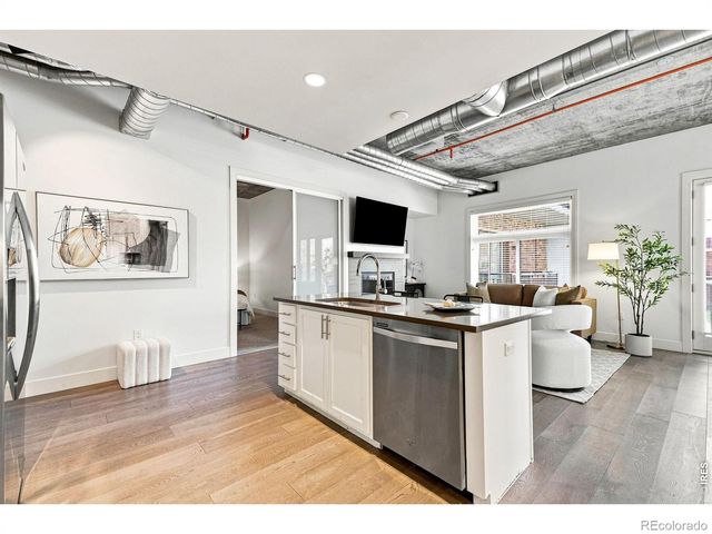 3401 Arapahoe Avenue 220, Boulder, CO 80303