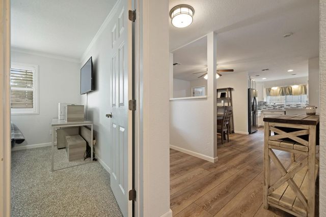 2408 Seaglen Dr, Modesto, CA 95355