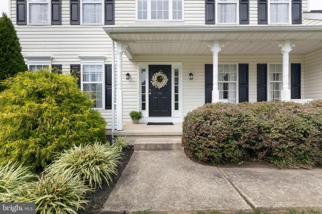 8 E STONEWALL DR, Middletown, DE 19709