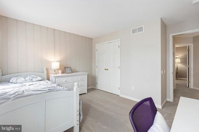 8 E STONEWALL DR, Middletown, DE 19709
