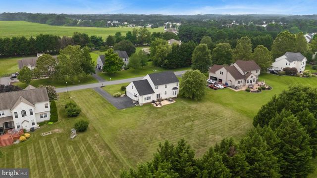 8 E STONEWALL DR, Middletown, DE 19709