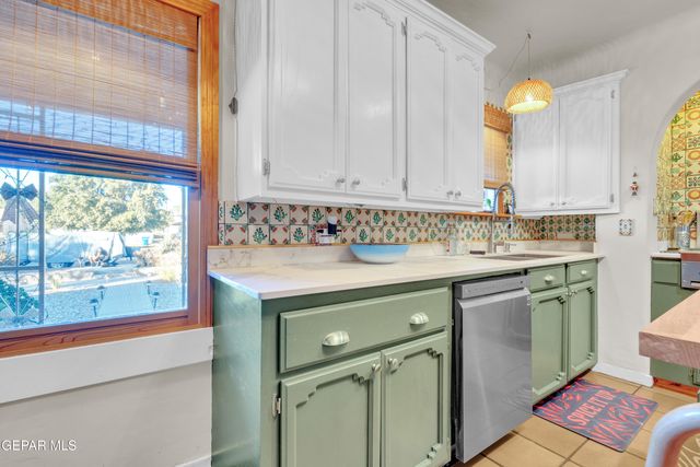 4518 HUECO Avenue, El Paso, TX 79903