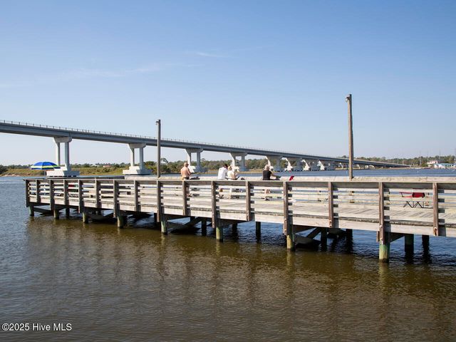 112 S Grassland Road Unit 32, Surf City, NC 28445