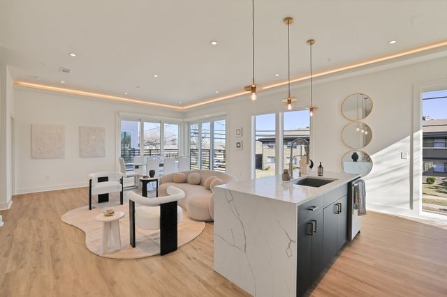 1731 N Fitzhugh Avenue 1, Dallas, TX 75204