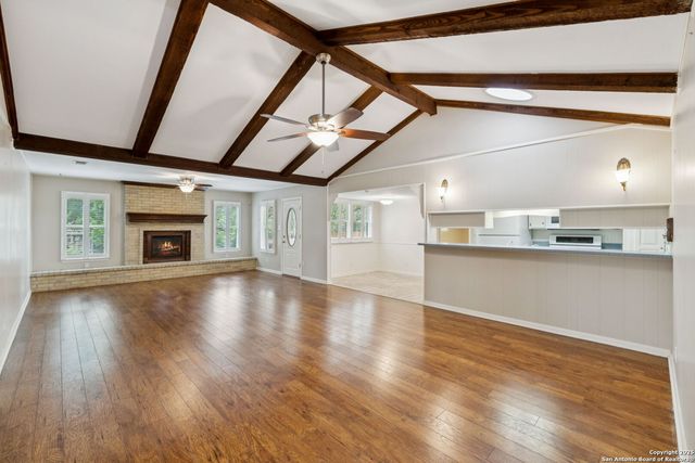 100 Lincoln, Schertz, TX 78154