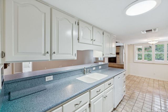 100 Lincoln, Schertz, TX 78154