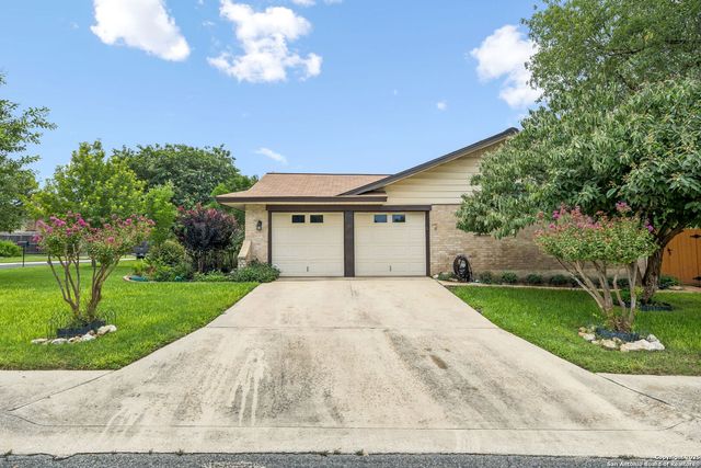 100 Lincoln, Schertz, TX 78154