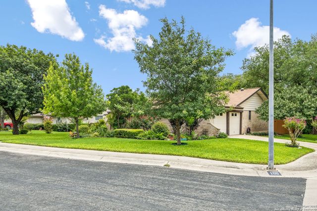 100 Lincoln, Schertz, TX 78154