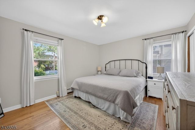 245 N 11Th St, Kenilworth Boro, NJ 07033