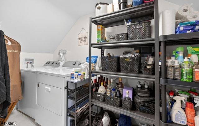 245 N 11Th St, Kenilworth Boro, NJ 07033